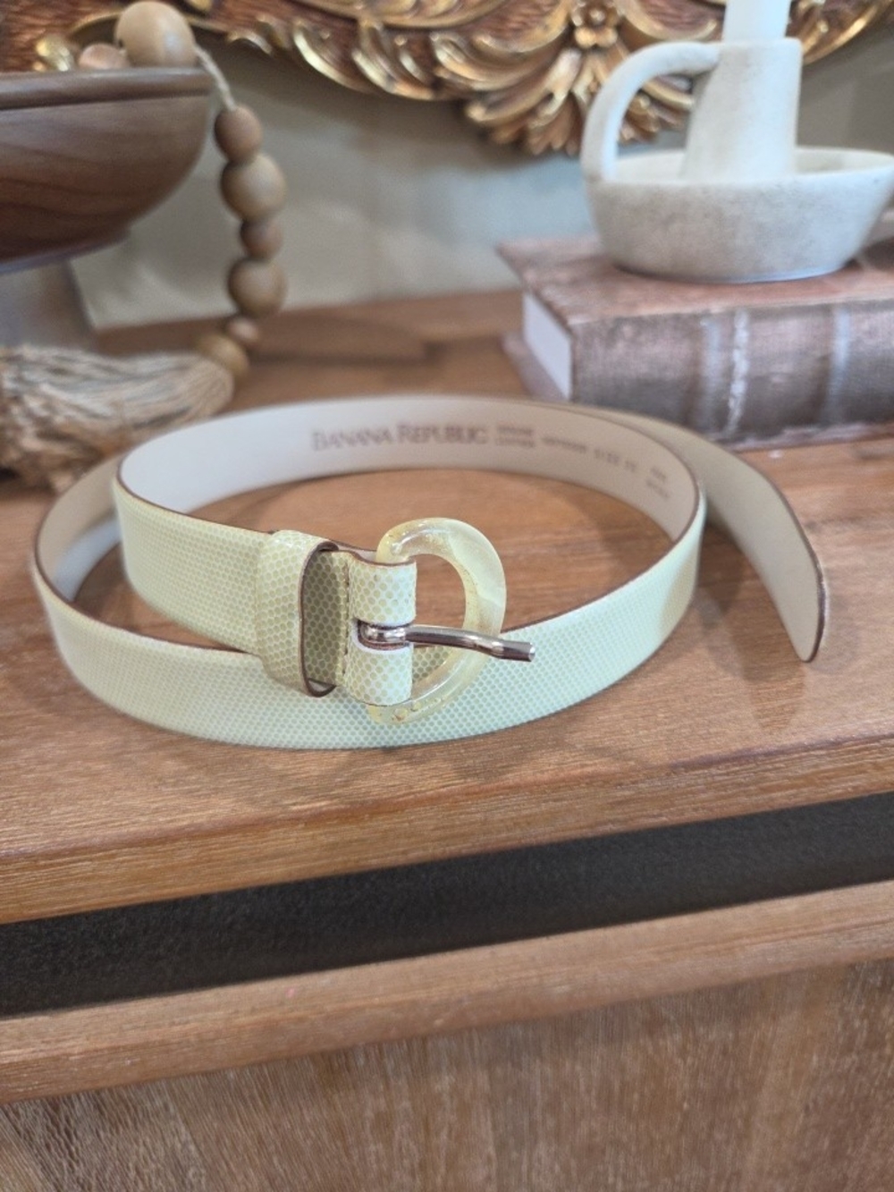 Banana Republic Light Yellow/green Vtg Textured Belt with Clear Buckle